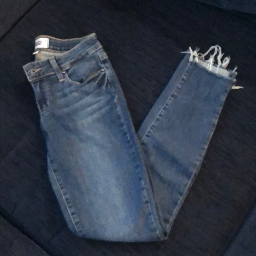 Paige Verdugo Ankle Jeans
